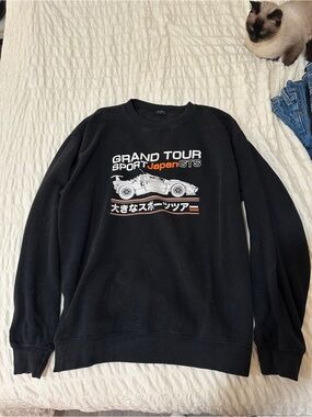 Brandy Melville Crewneck